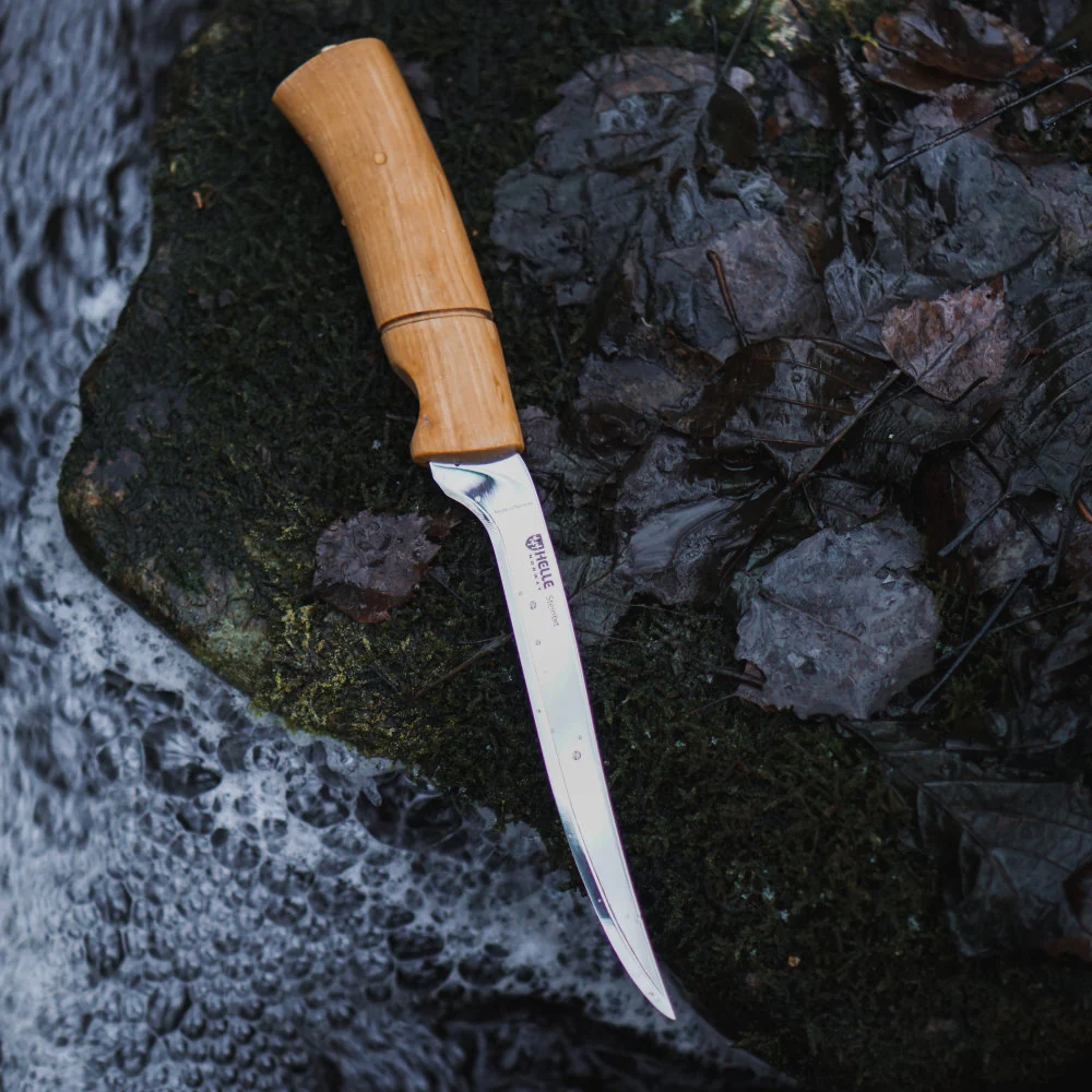 Helle Steinbit Fish Knife with Leather Sheath - Image 3