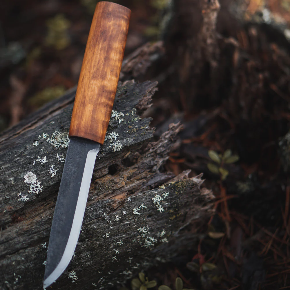 Helle Viking Carbon Steel Knife with Leather Sheath - Image 5