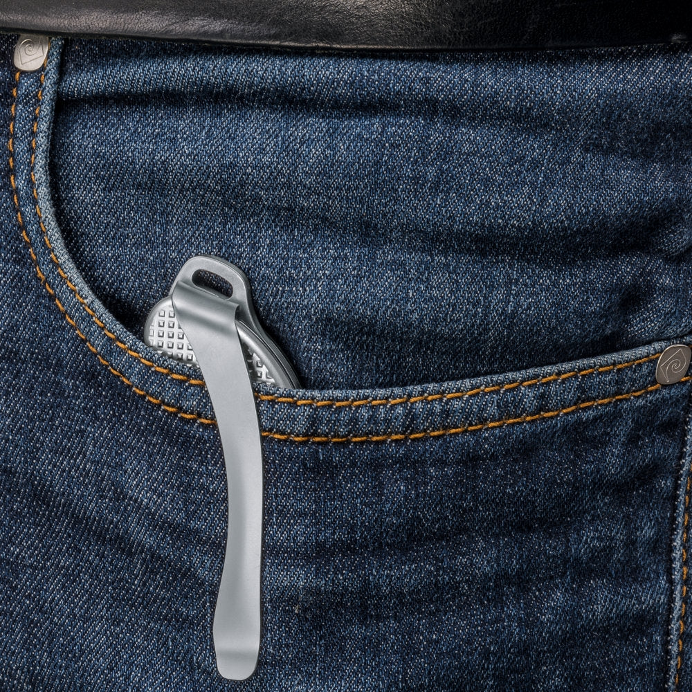 Victorinox Hunter Pro Alox Swiss Army Knife with Clip and Lanyard - Image 9